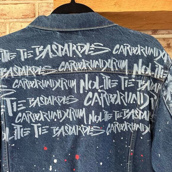 NWT: LIMITED LEVI'S Handmaid's Tale Collab Denim Jean Jacket XL (H-157) - Picture 3 of 12